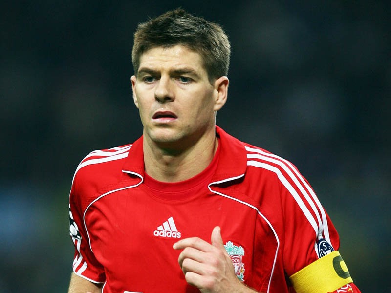 Steven Gerrard - Liverpool captain (midfielder) | Everton vs Liverpool - Team News, Tactics, Line-ups and Prediction