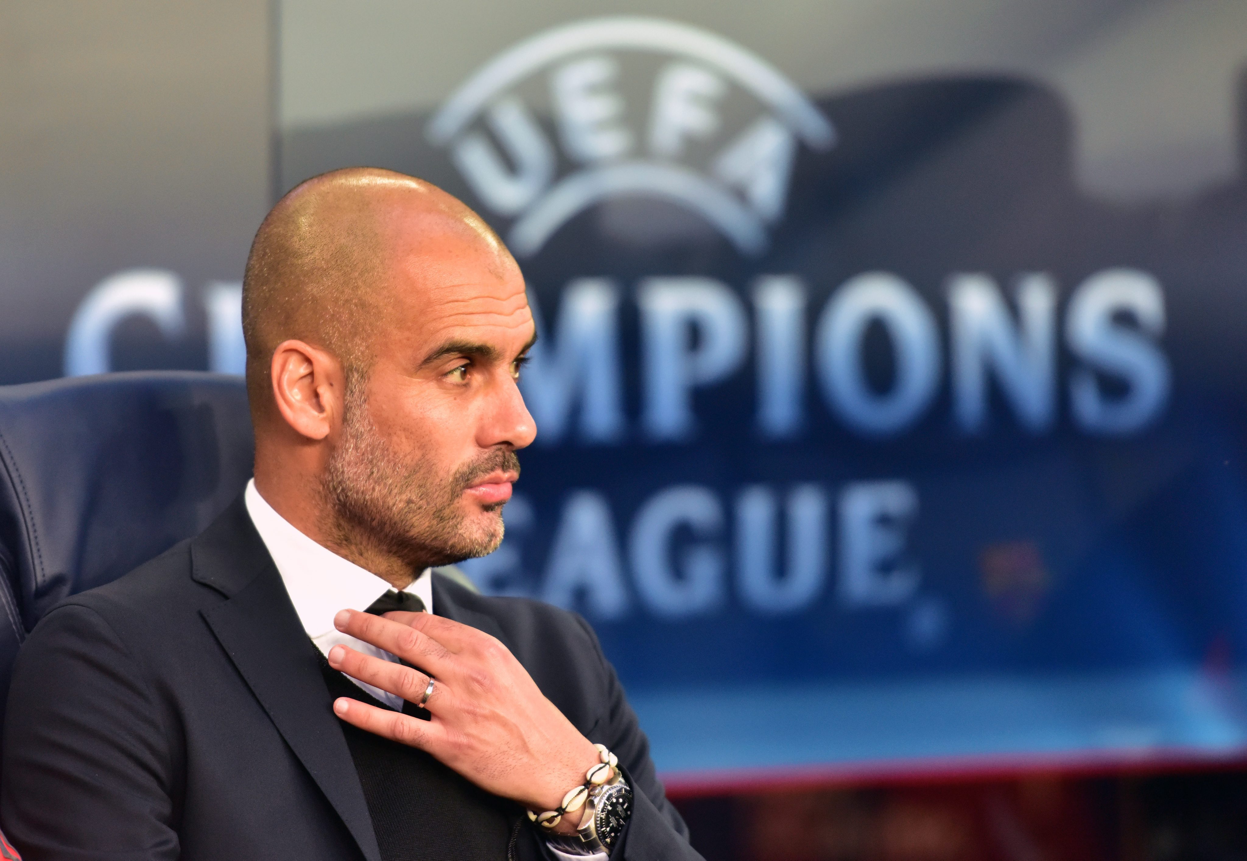 epa04736007 Munich's head coach Pep Guardiola before the UEFA Champions League semifinal first leg match between FC Barcelona and Bayern Munich at Nou Camp stadium in Barcelona, Spain, 06 May 2015.  EPA/PETER KNEFFEL