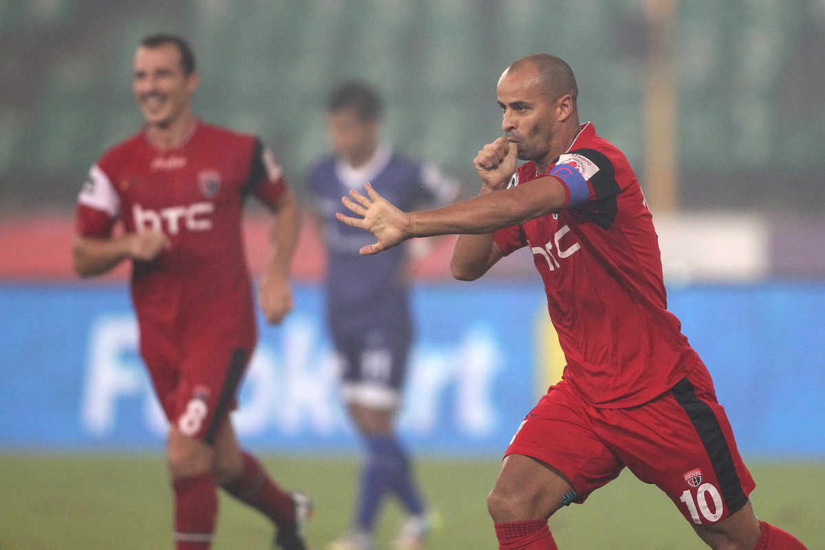 Jorge Manuel Rebelo Fernandes of NorthEast United FC celebrates scoreing during match 35 of the Indian Super League (ISL) season 2 between Chennaiyin FC and NorthEast United FC held at the Jawaharlal Nehru Stadium, Chennai, Tamil Nadu, India on the 11th November 2015.

Photo by Shaun Roy / ISL / SPORTZPICS