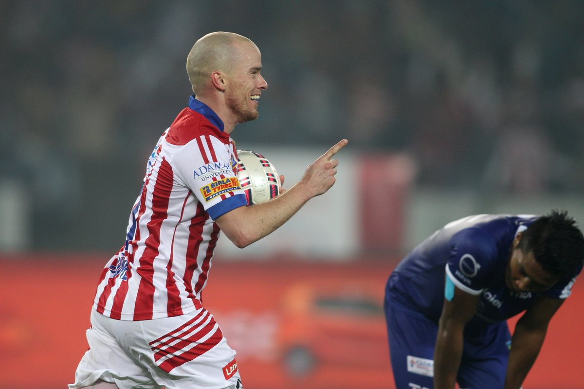 Iain Hume of Atletico de Kolkata celebrates scoring Atletico de Kolkata second goal during the 2nd Semi-final match (2nd Leg) of the Indian Super League (ISL) season 2 between Atlético de Kolkata and Chennaiyin FC held at the Salt Lake Stadium, Kolkata, India on the 16th December  2015.

Photo by Shaun Roy / ISL / SPORTZPICS