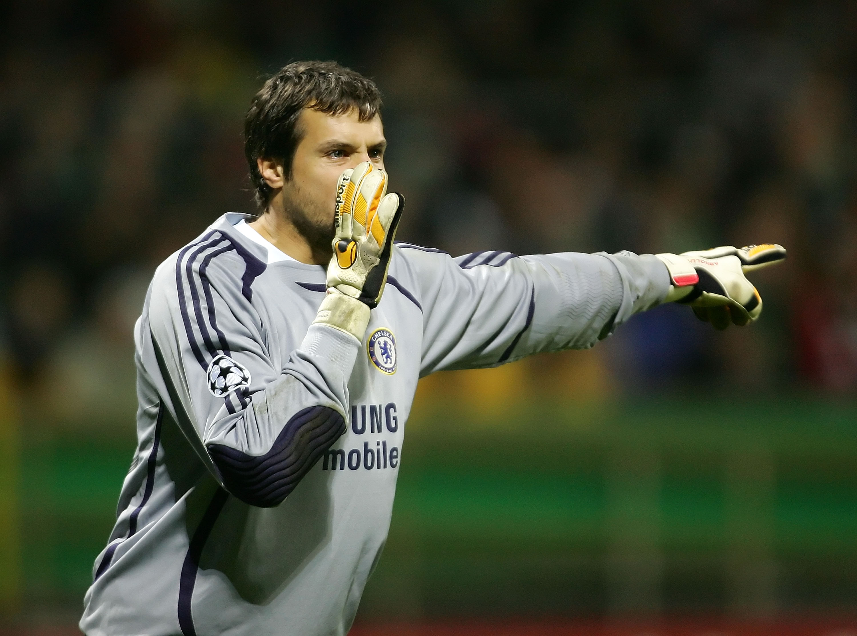 BREMEN, GERMANY - NOVEMBER 22:  Carlo Cudicini of Chelsea during the UEFA Champions League Group A match between Werder Bremen and Chelsea at the Weser Stadium on November 22, 2006 in Bremen, Germany.  (Photo by Stuart Franklin/Bongarts/Getty Images)