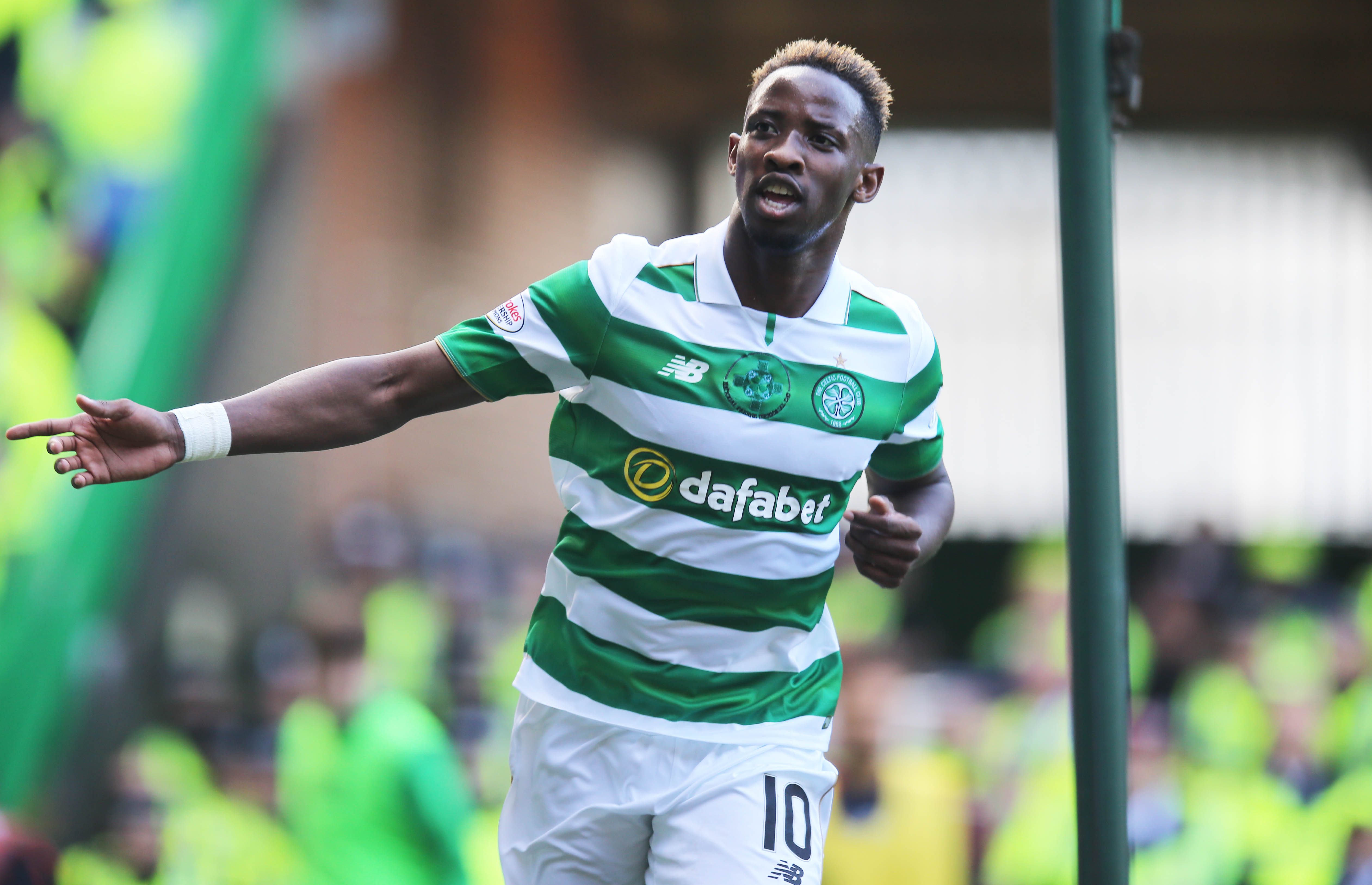 GLASGOW , SCOTLAND - SEPTEMBER 10: Moussa Dembele of Celtic celebrates his 2nd goal during the Ladbrokes Scottish Premiership match between Celtic and Rangers  on September 10, 2016 in Glasgow. (Photo by Steve  Welsh/Getty Images)