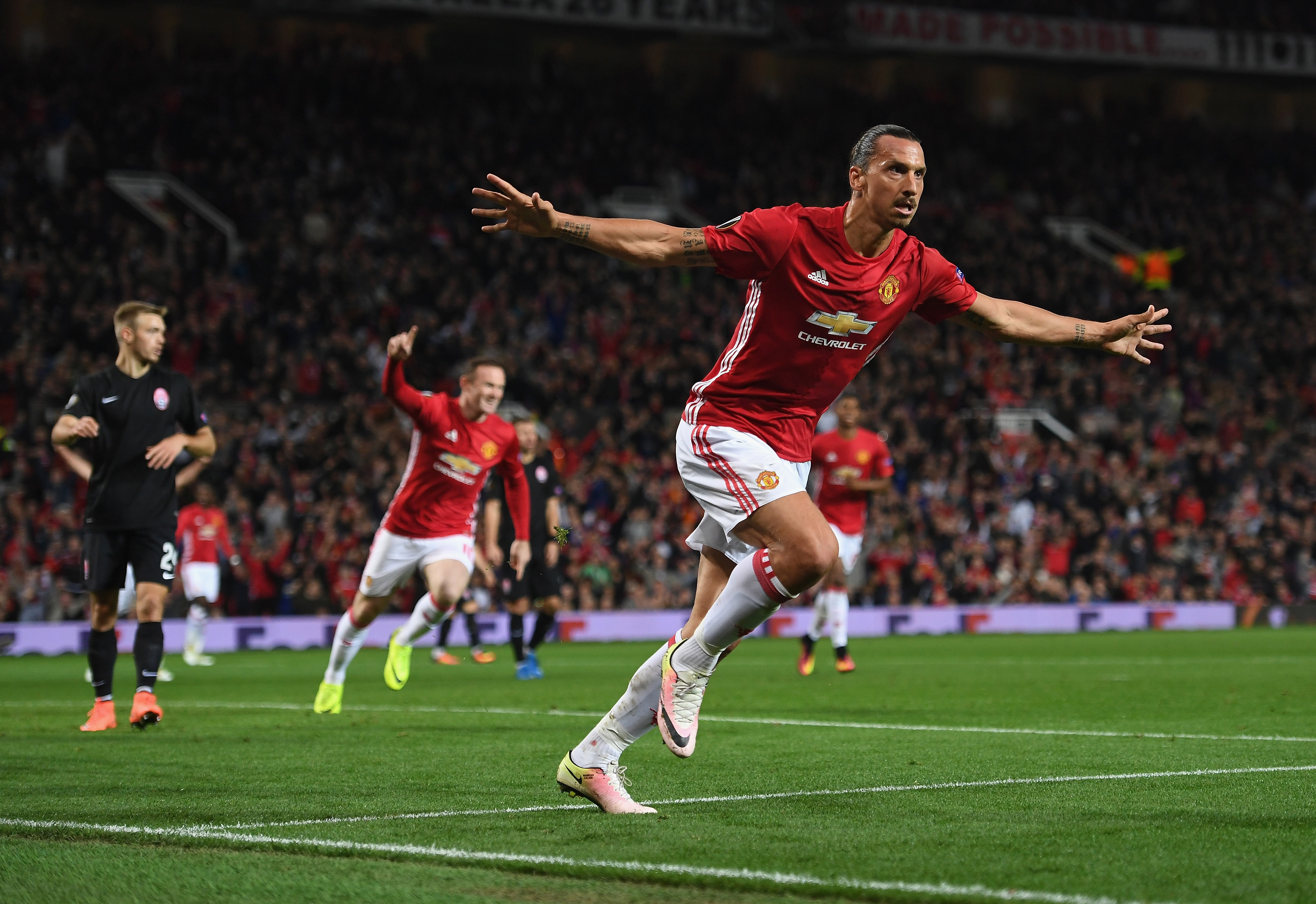 MANCHESTER, ENGLAND - SEPTEMBER 29:  Zlatan Ibrahimovic of Manchester United celebrates after scoring the opening goal during the UEFA Europa League group A match between Manchester United FC and FC Zorya Luhansk at Old Trafford on September 29, 2016 in Manchester, England.  (Photo by Laurence Griffiths/Getty Images)