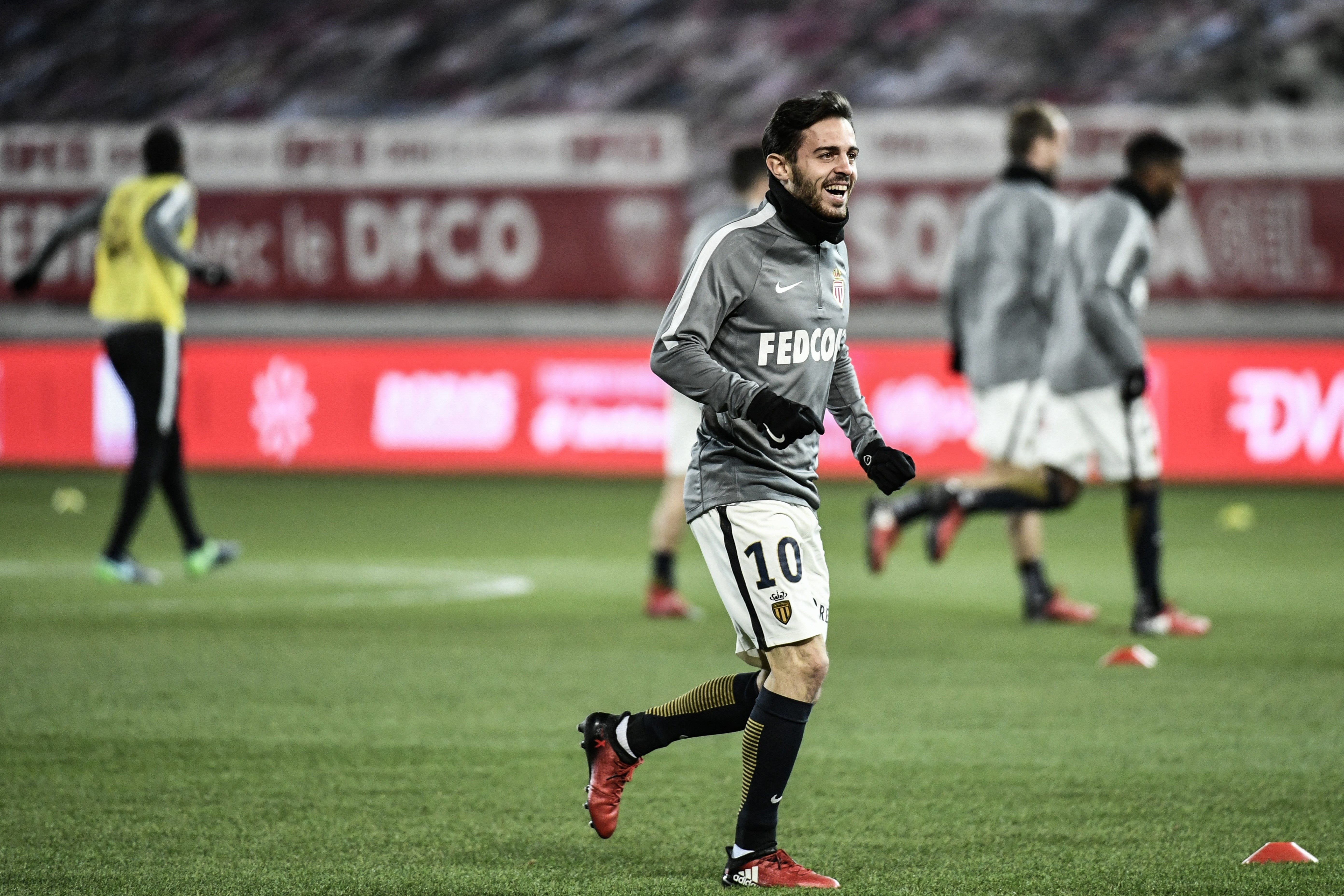 This could turn into an all-out battle. (Photo courtesy - Jeff Pachoud/AFP/Getty Images)