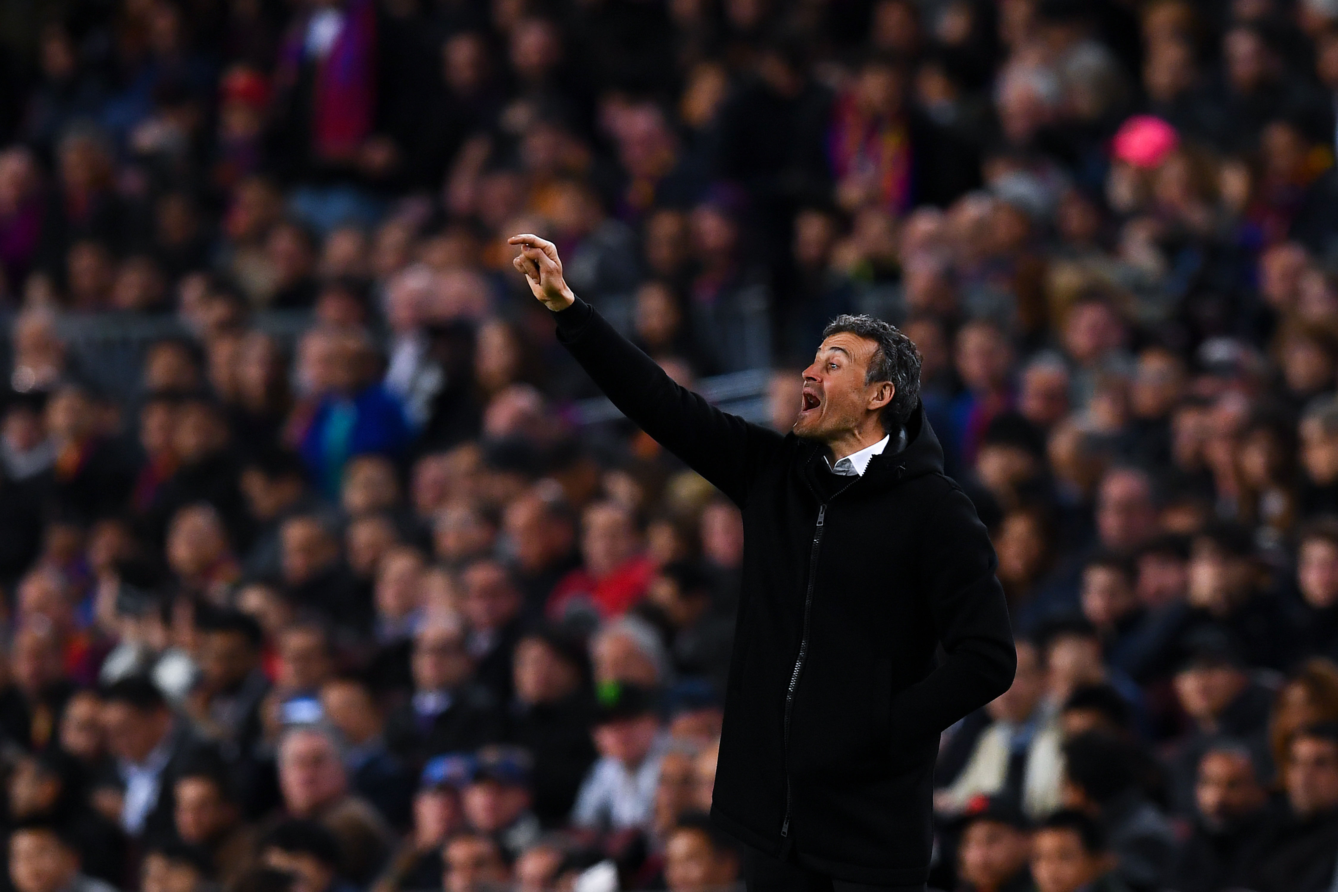 BARCELONA, SPAIN - MARCH 01:  Head coach Luis Enrique of FC Barcelona directs his players during the La Liga match between FC Barcelona and Real Sporting de Gijon at Camp Nou stadium on March 1, 2017 in Barcelona, Spain.  (Photo by David Ramos/Getty Images)