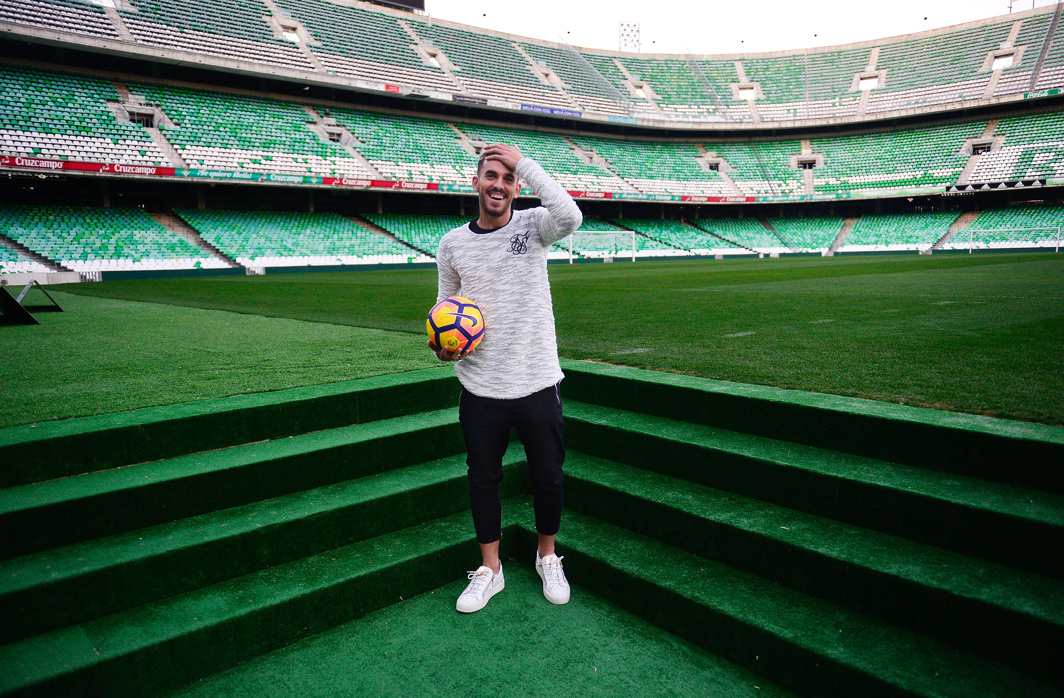 Betis' forward Dani Ceballos poses at the Benito Villamarin stadium, in Sevilla on February 8, 2017.
Set to turn out at the Benito Villamarin Stadium again? (Photo by Cristina Quicler/AFP/Getty Images)