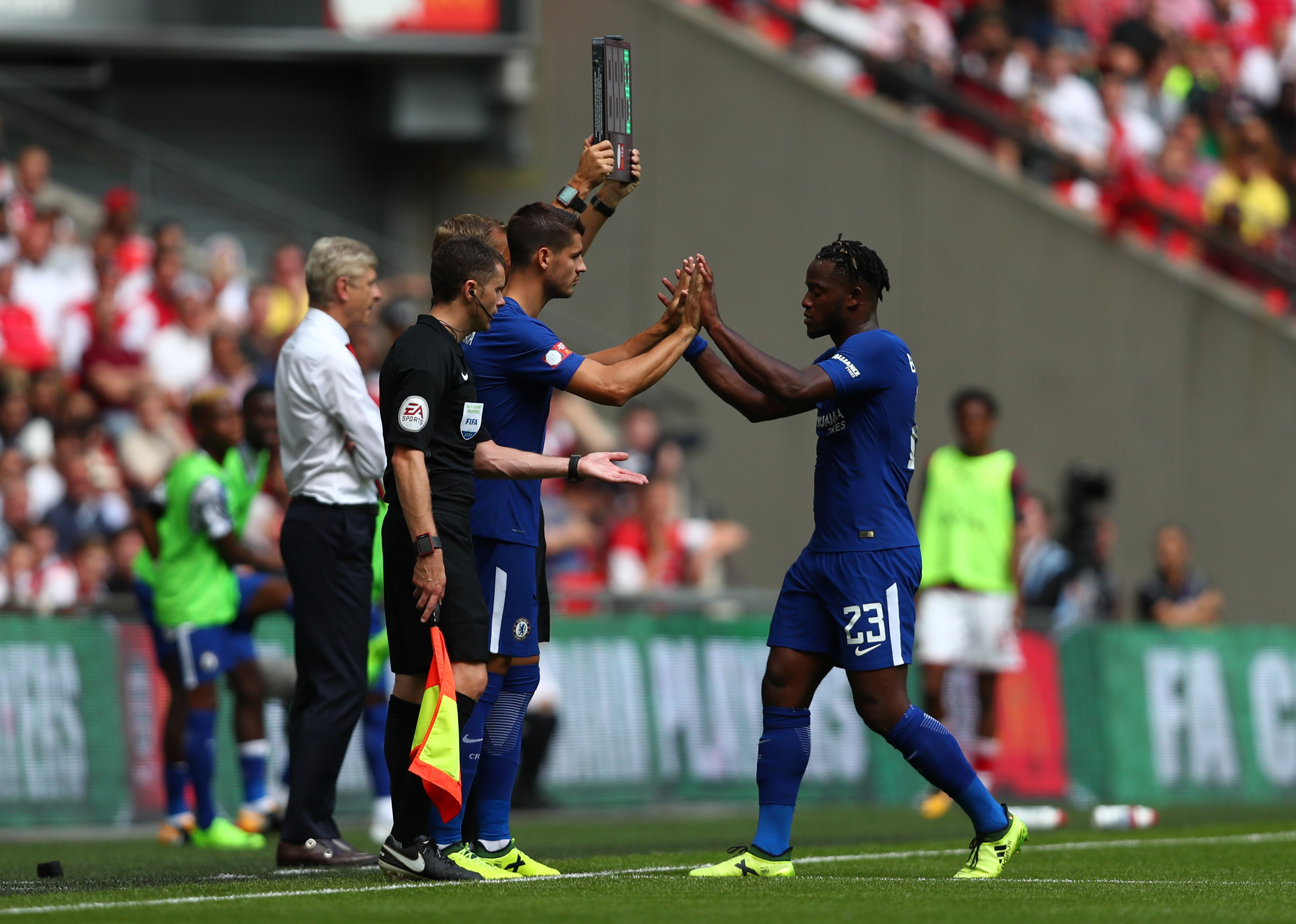 LONDON, ENGLAND - AUGUST 06: Alvaro Morata of Chelsea comes on for Michy Batshuayi of Chelsea during the The FA Community Shield final between Chelsea and Arsenal at Wembley Stadium on August 6, 2017 in London, England.  (Photo by Dan Istitene/Getty Images)
