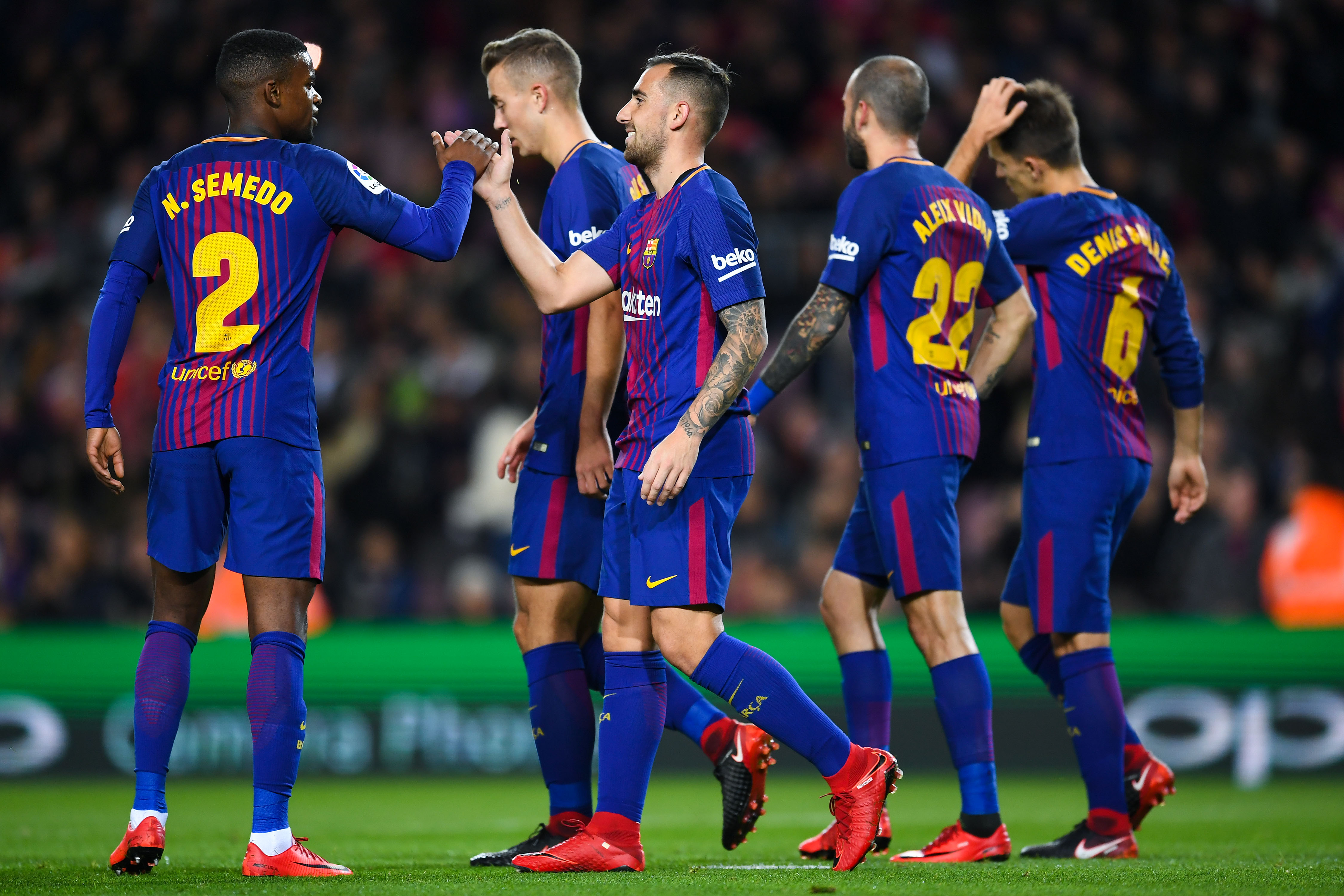 BARCELONA, SPAIN - NOVEMBER 29: Paco Alcacer of FC Barcelona (C) celebrates after scoring his team's first goal during the Copa del Rey round of 32 second leg match between FC Barcelona and Real Murcia on at Camp Nou on November 29, 2017 in Barcelona, Spain.  (Photo by David Ramos/Getty Images)