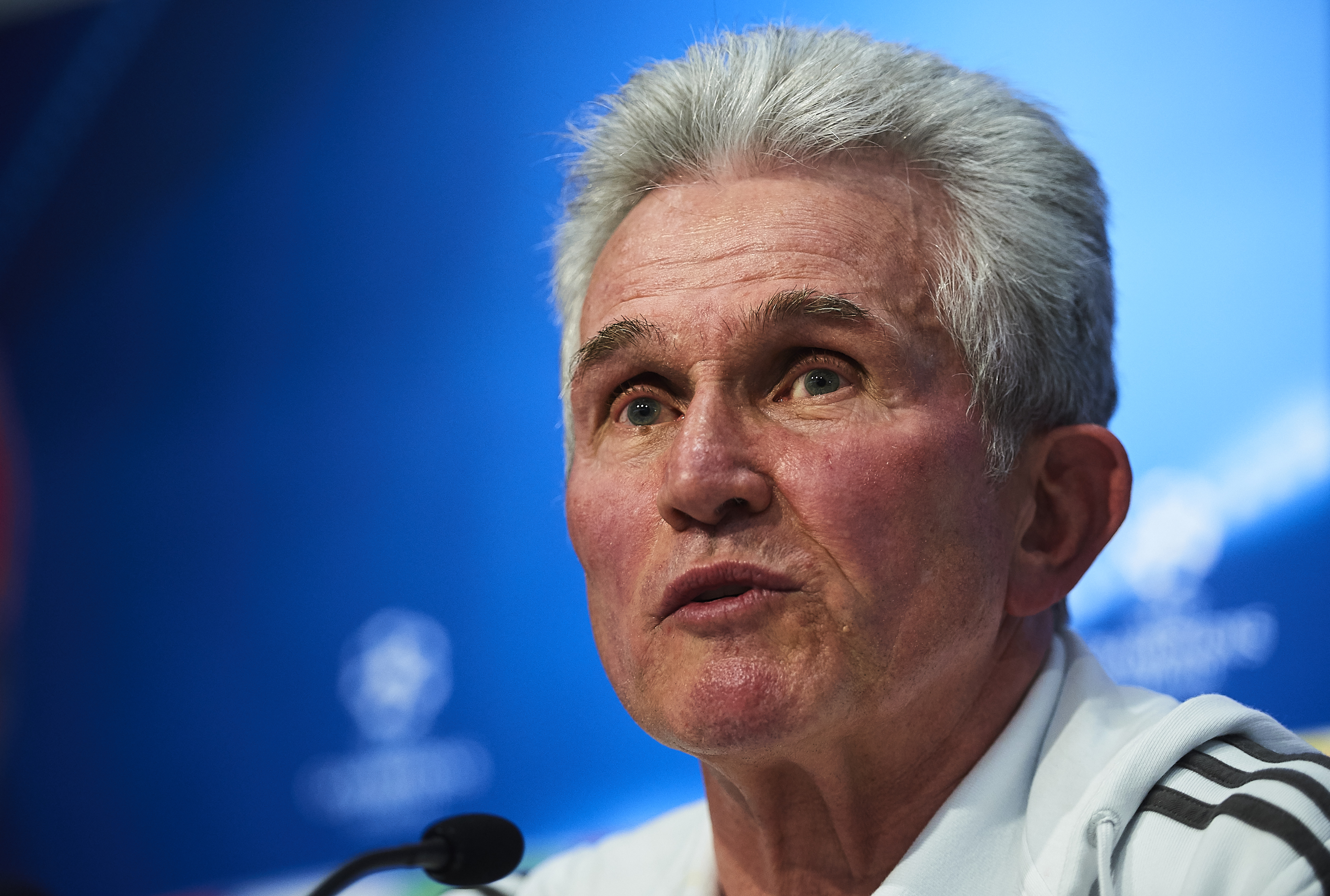 SEVILLE, SPAIN - APRIL 02:  Jupp Heynckes of Bayern Muenchen attends to the press during the Press Conference prior to their UEFA Champions League match against Sevilla FC at Estadio Ramon Sanchez Pizjuan on April 2, 2018 in Seville, Spain.  (Photo by Aitor Alcalde/Getty Images)