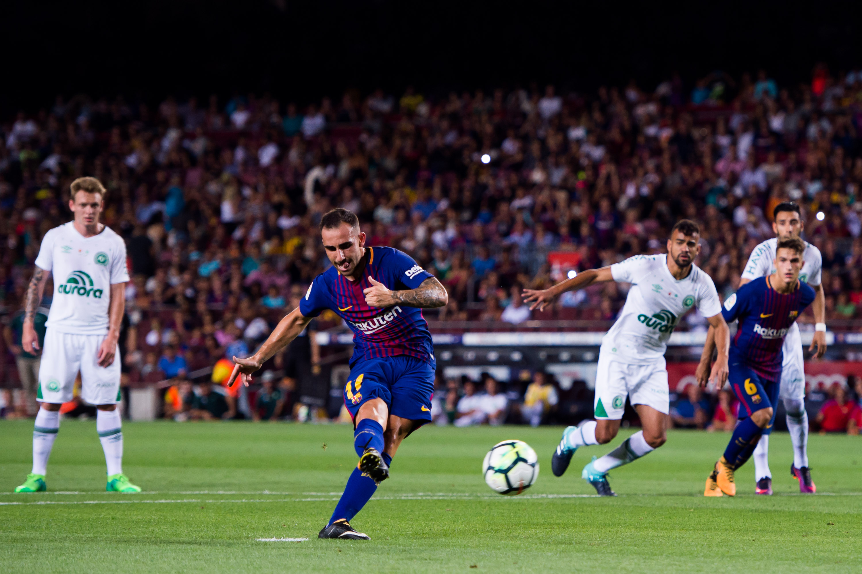 BARCELONA, SPAIN - AUGUST 07: Paco Alcacer of FC Barcelona misses a penalty shot during the Joan Gamper Trophy match between FC Barcelona and Chapecoense at Camp Nou stadium on August 7, 2017 in Barcelona, Spain. (Photo by Alex Caparros/Getty Images)