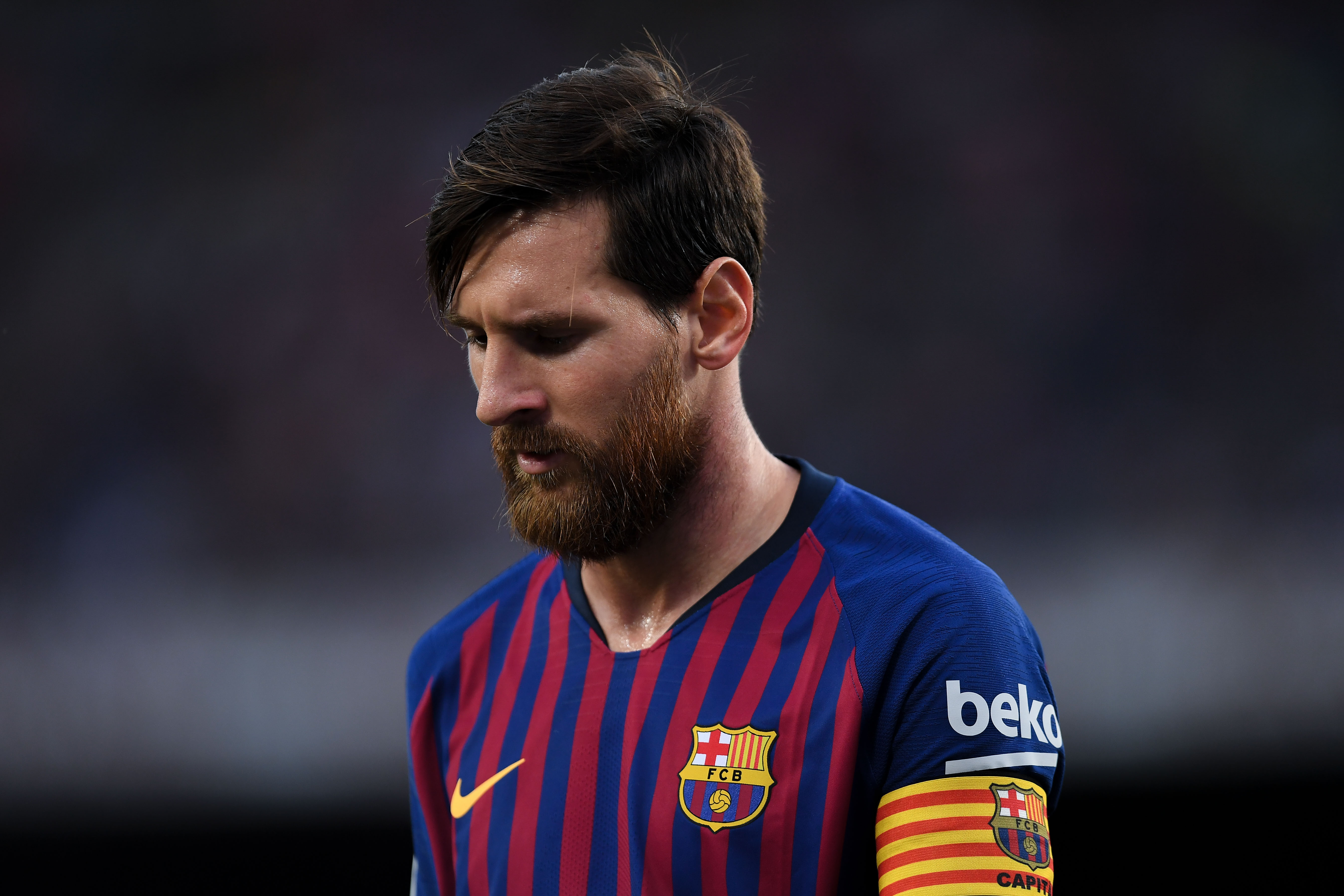 BARCELONA, SPAIN - SEPTEMBER 02:  Lionel Messi of FC Barcelona looks on during the La Liga match between FC Barcelona and SD Huesca at Camp Nou on September 2, 2018 in Barcelona, Spain.  (Photo by David Ramos/Getty Images)