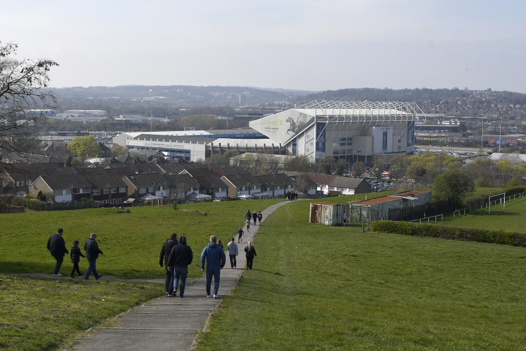 Chelsea eyeing Dario Essugo swoop, Leeds United also keen.