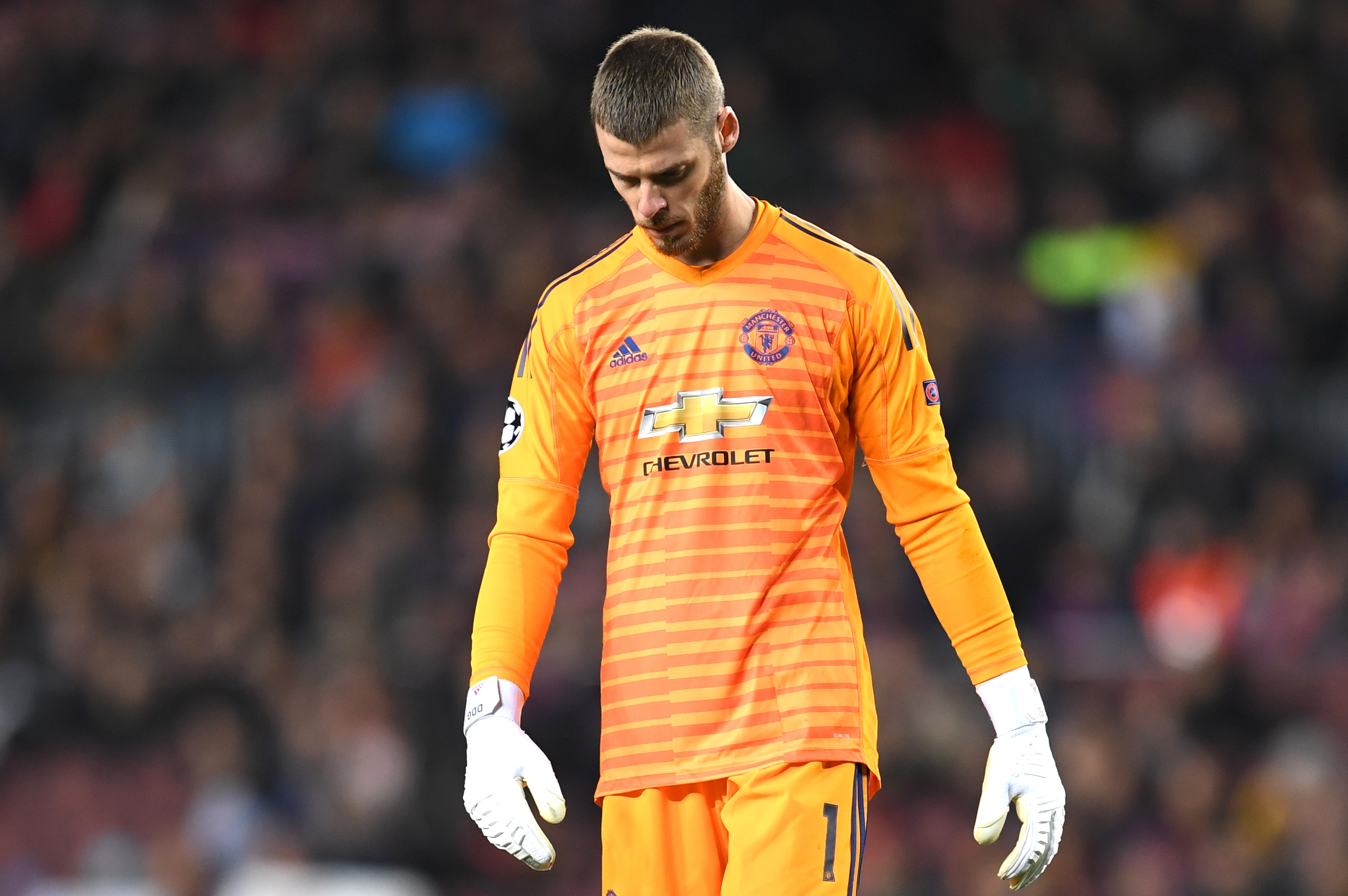 BARCELONA, SPAIN - APRIL 16: David De Gea of Manchester United looks dejected during the UEFA Champions League Quarter Final second leg match between FC Barcelona and Manchester United at Camp Nou on April 16, 2019 in Barcelona, Spain. (Photo by David Ramos/Getty Images)
