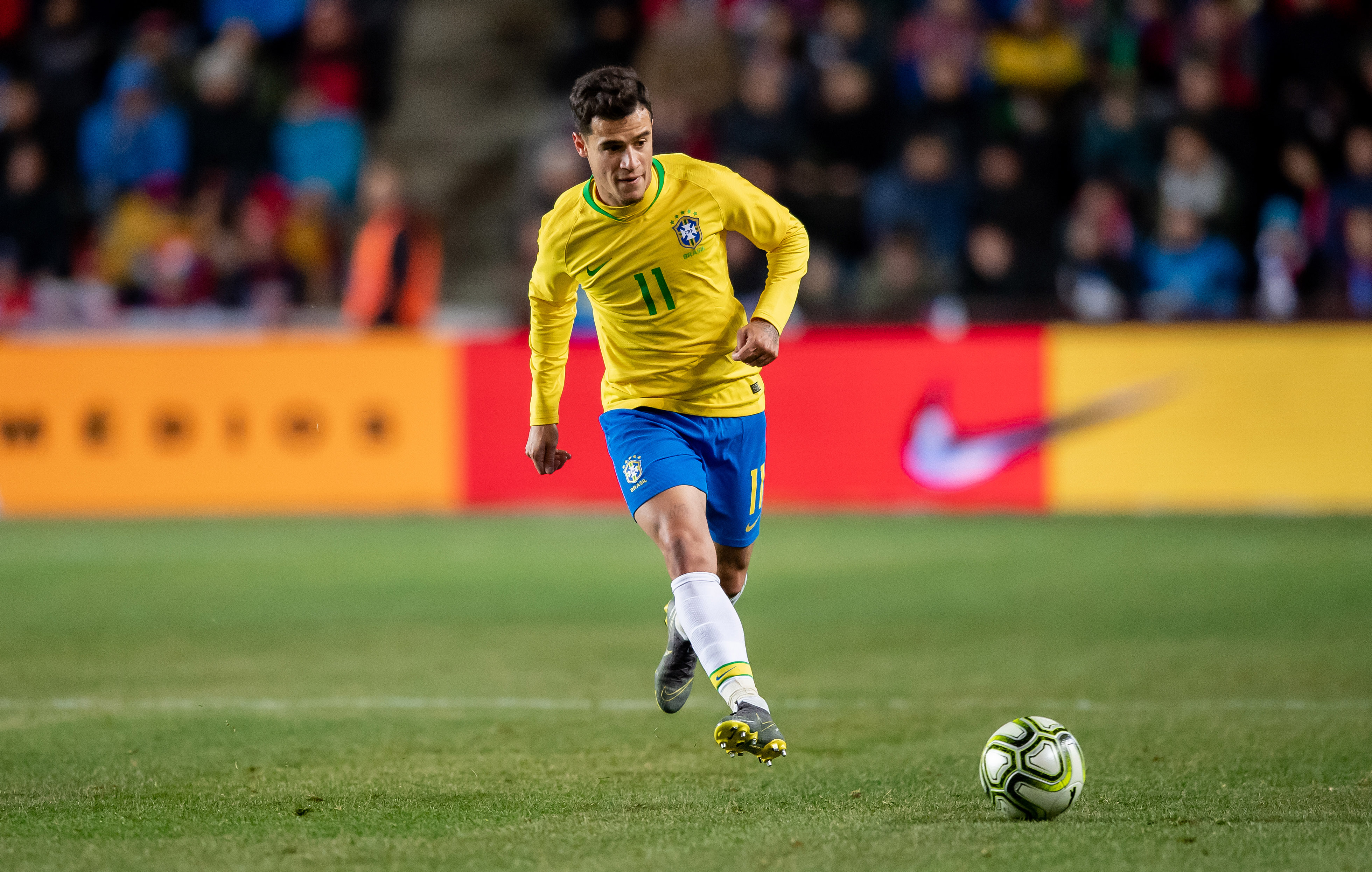 PRAGUE, CZECH REPUBLIC - MARCH 26: Philippe Coutinho of Brazil in action during the international friendly match between the Czech Republic and Brazil at Sinobo Stadium on March 26, 2019 in Prague, Czech Republic. (Photo by Thomas Eisenhuth/Bongarts/Getty Images)