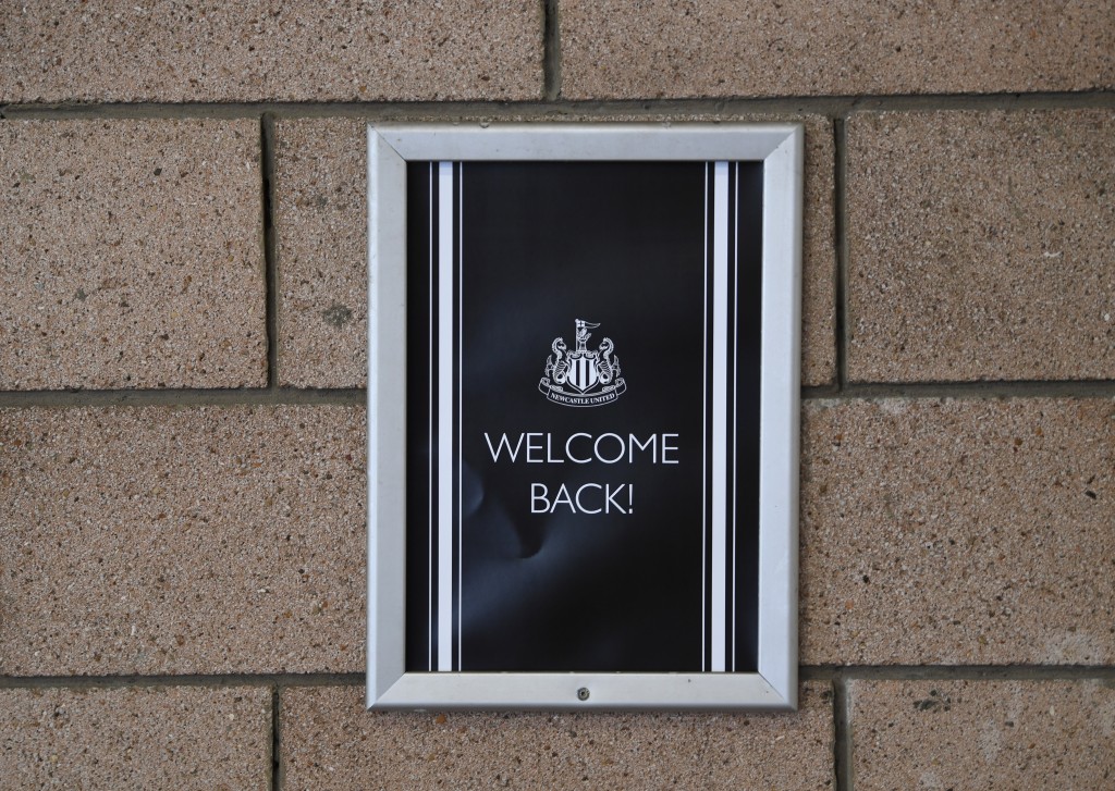 Newcastle United, West Ham United line up Rayan Vitor Simplico move.