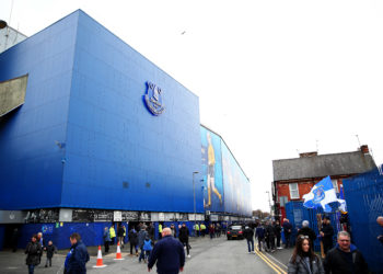 Dwight McNeil set to join Crystal Palace as deal agreed.