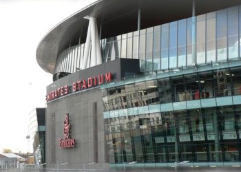 Arsenal offer €10 million to sign Benedetti, unwilling to meet Palmeiras price.